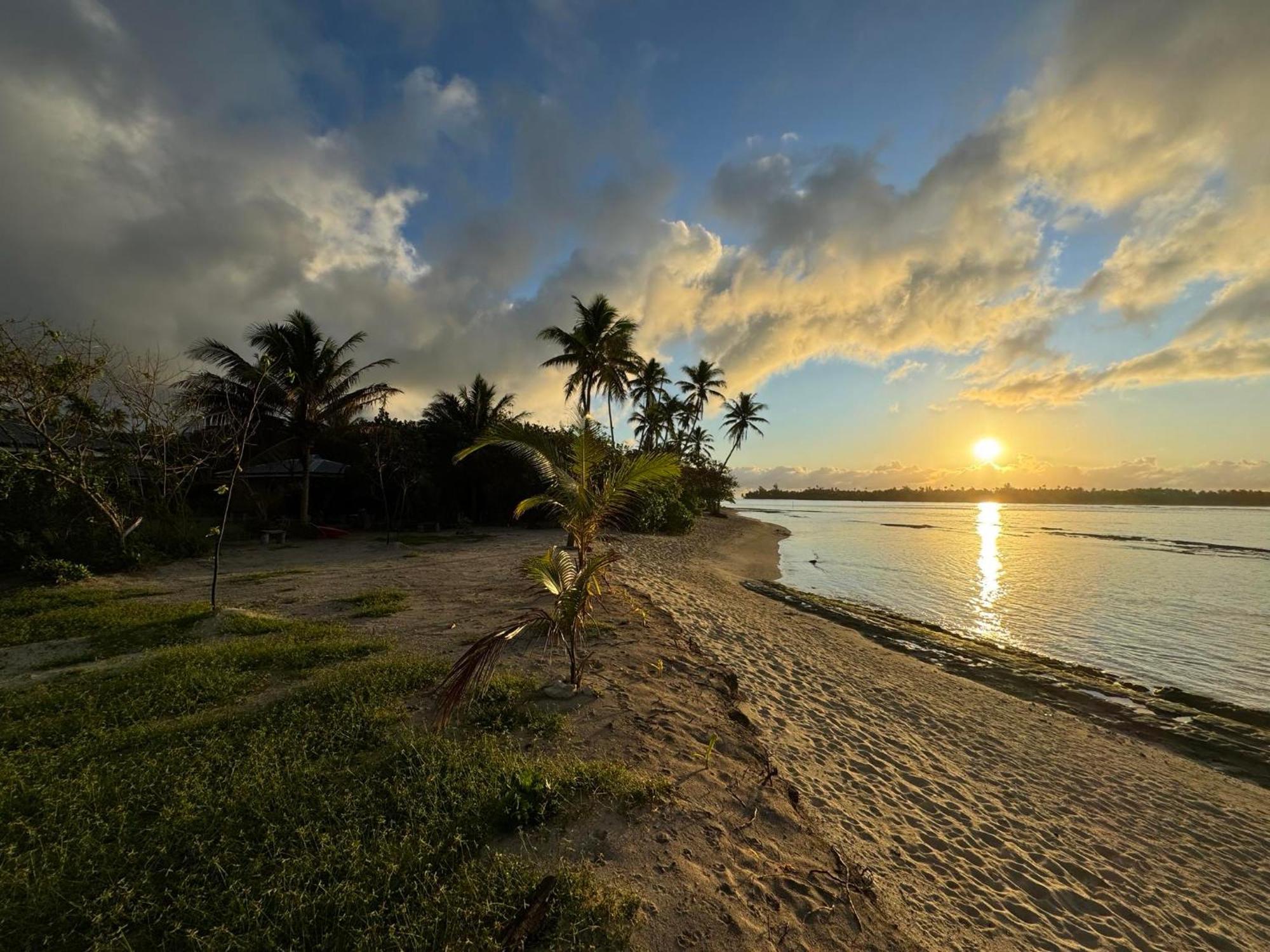 Parea Lodge Huahine Bungalow 1#Mahana Luaran gambar